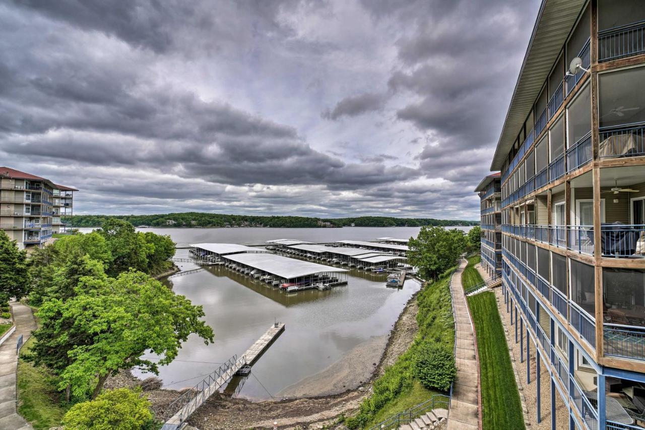 Waterfront Lake Ozark Condo With Deck And Pools Extérieur photo